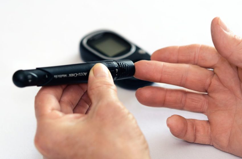  Tips for Managing Diabetes During Illness and Stress